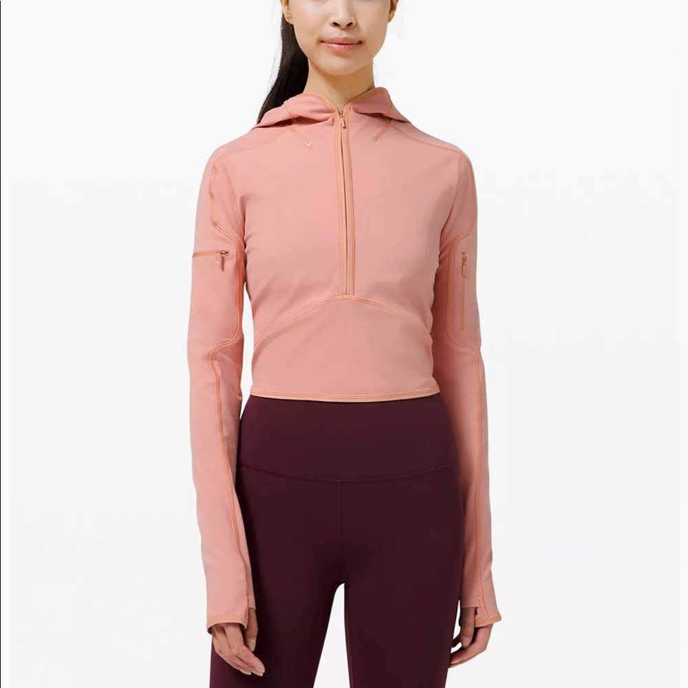 LULULEMON 1/2 trail crop hoodie